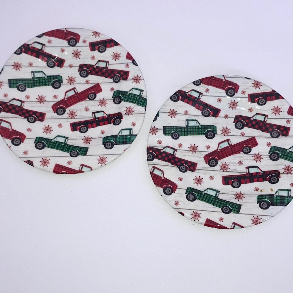 Festive Robert Stanley Heartland Truck Pattern 8x8 Dessert Plate Set